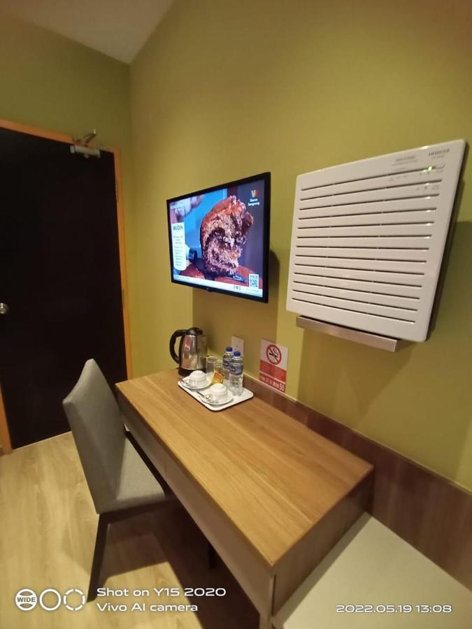 Yee Hotel Permas Jaya Джохор-Бару Екстер'єр фото